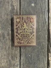 *HARRY POTTER GRYFFINDOR PLAYING CARDS* Theory 11 :  New (sealed)