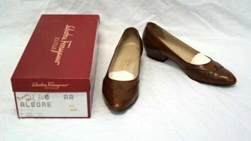 Salvatore Ferragamo Flats & Oxfords Vintage Shoes for Women