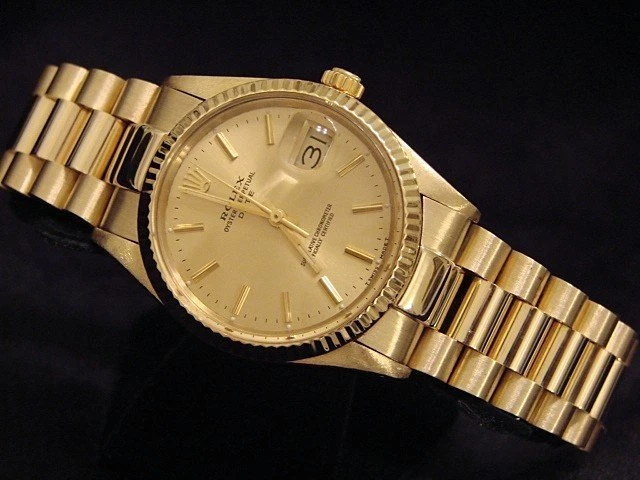 Rolex — Rolex Date 15037 Men Solid 14K Yellow Gold Watch with Champagne Dial