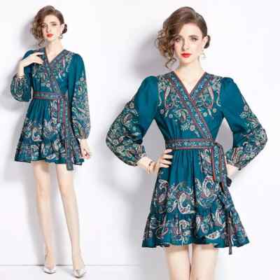 Kleid Damenkleid kurz Satin weich Boho Chic grün Gürtel GIPSY 04689