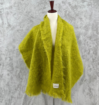 Vintage St. Albans 100% Pure Mohair Pea Green Large Shawl Wrap Made in Australia