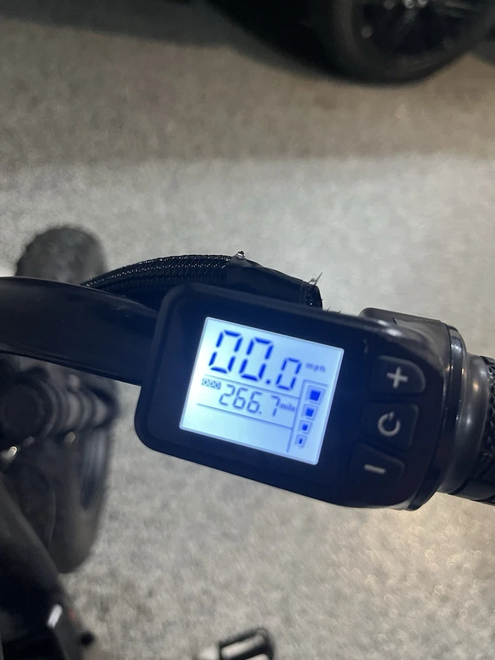 Bicicleta eléctrica Macfox X1S Commuter 48V 10.4Ah 750W potencia máxima bicicletas eléctricas negras Foto 2 de 4