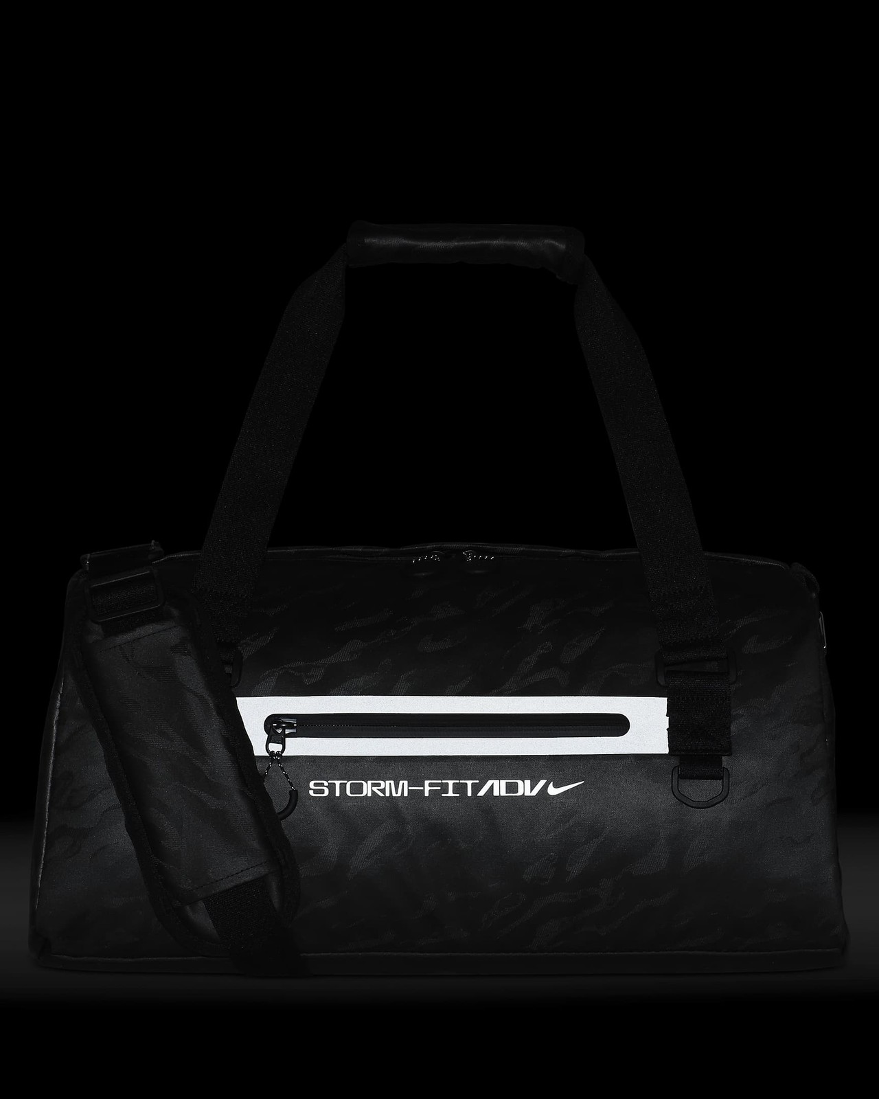 NIKE Pro Storm-Fit ADV Duffle Bag(38L) Blk Reflective Silver FZ6367 010 - New