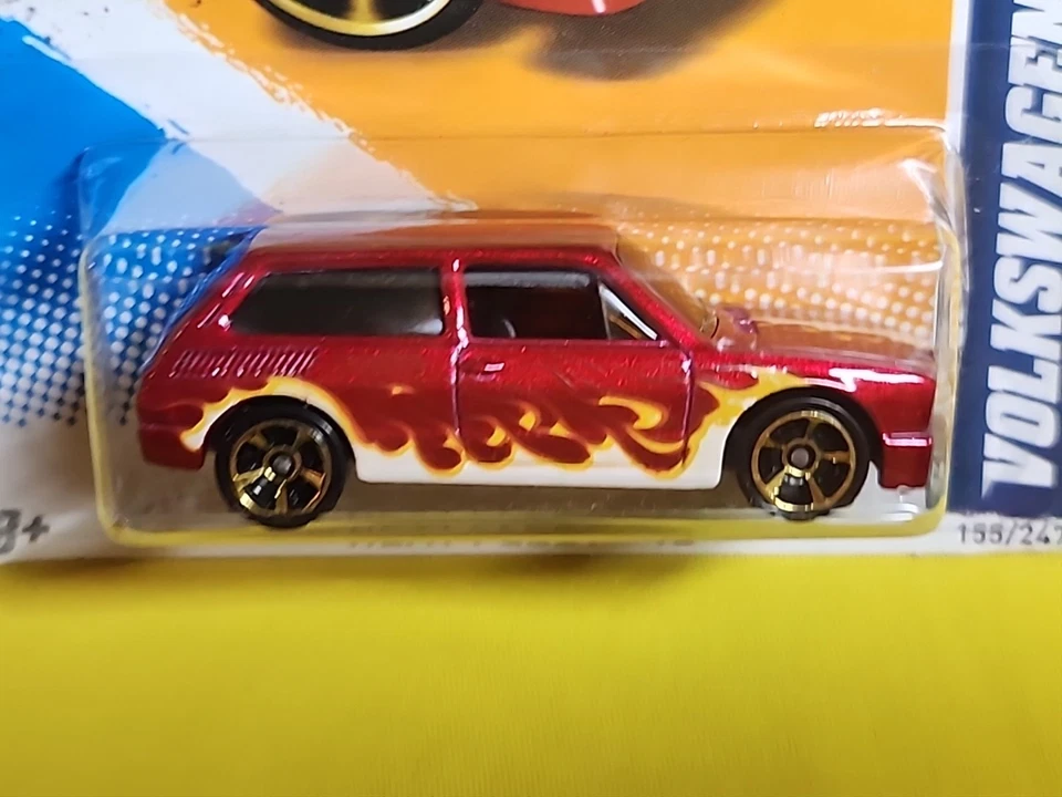  Volkswagen Brasilia rojo/llamas 5/10 Mattel 2011🔥F Hot Wheels Heat Fleet '12 Foto 3 de 4