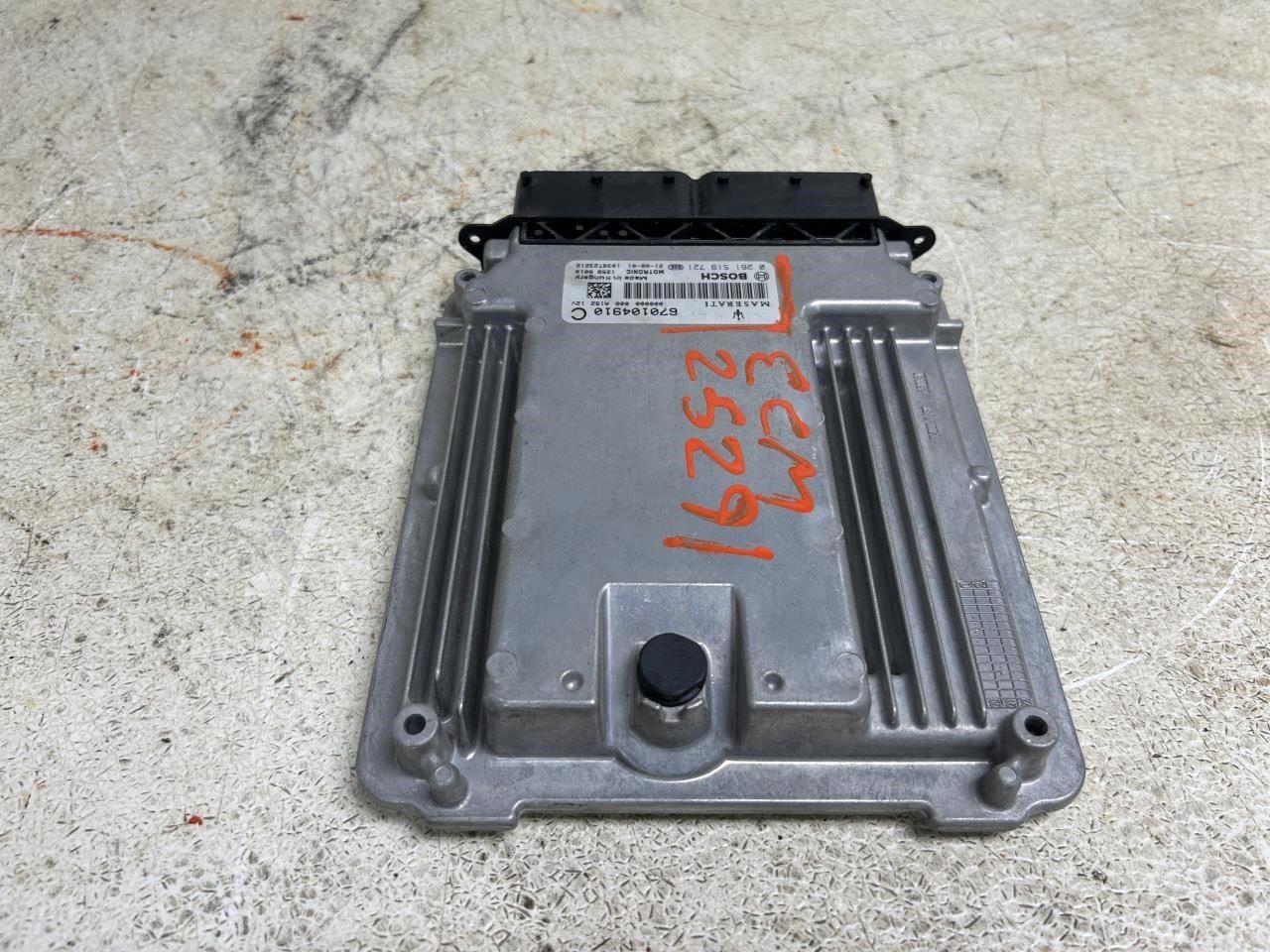 Maserati Levante 2022 Electronic control unit P/N 670104910
