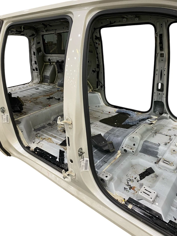 2015 - 2020 CHEVY SUBURBAN OEM RH RIGHT CENTER PILLAR *STRUCTURE CUT* Foto 4 de 4