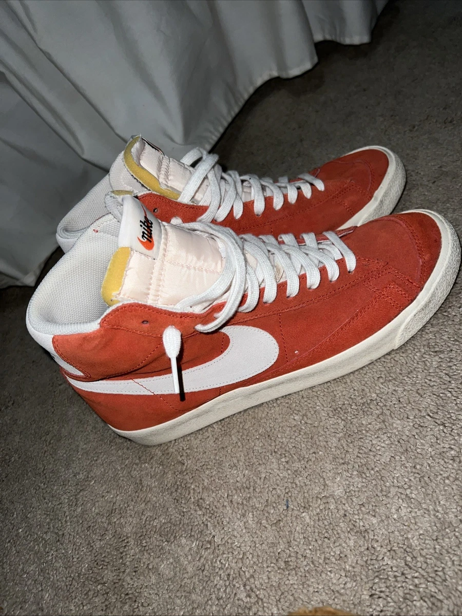 Nike Men\'s Blazer Mid \'77 Suede \'Texas Longhorns\' Lace up Sneakers size 9 Nike Men main image 4