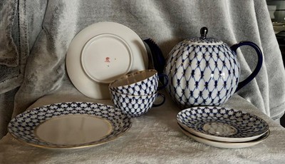 Vintage Lomonosov Kobaltnetz Tulpe Teeservice in fast neuwertigem Zustand