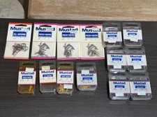 Lotto ami da pesca vintage NOS Mustad tutto intorno, acqua dolce 14 pezzi misure miste