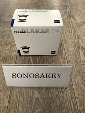 Carl Zeiss Planar T* 50mm F2 ZM Leica M Mount Silver con scatola dal Giappone 【NUOVO】