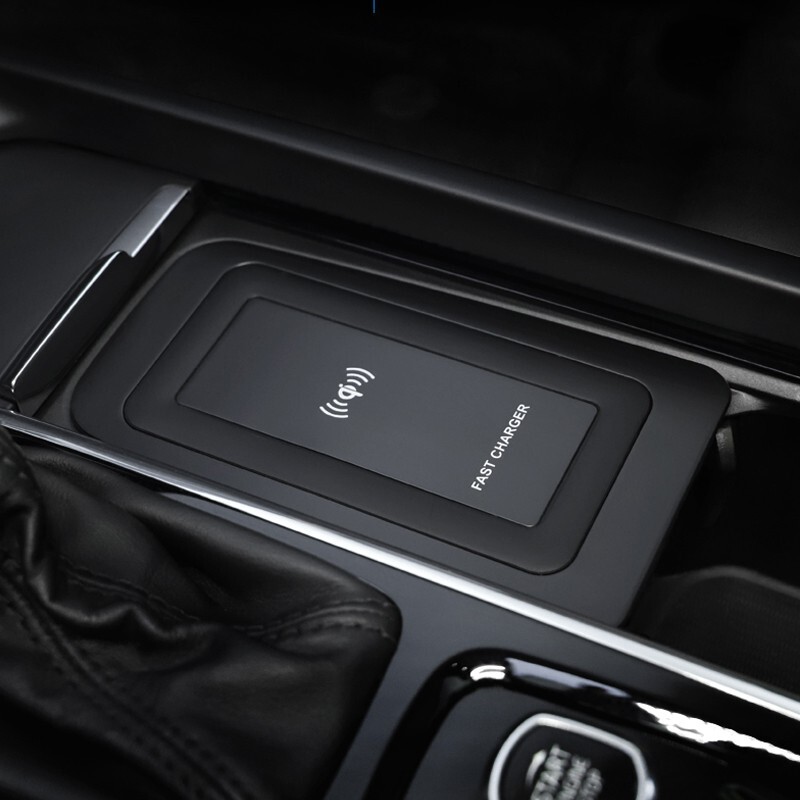 Car wireless charger For volvo XC90 XC60 S90 V90 phone charging