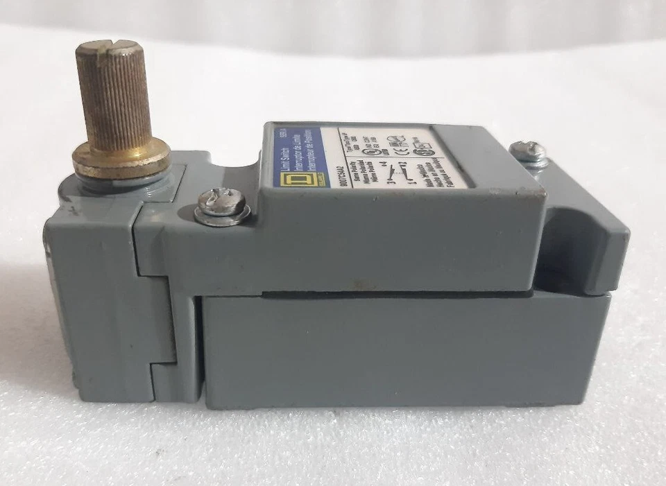 SQUARE D 9007C54A2 SER. UN INTERRUPTOR LÍMITE HECHO EN MÉXICO NUEVO Foto 4 de 4