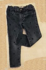 Oshkosh B  gosh Skinny Jeans sz 2T elastic waist, stretch blue Denim w/ hearts