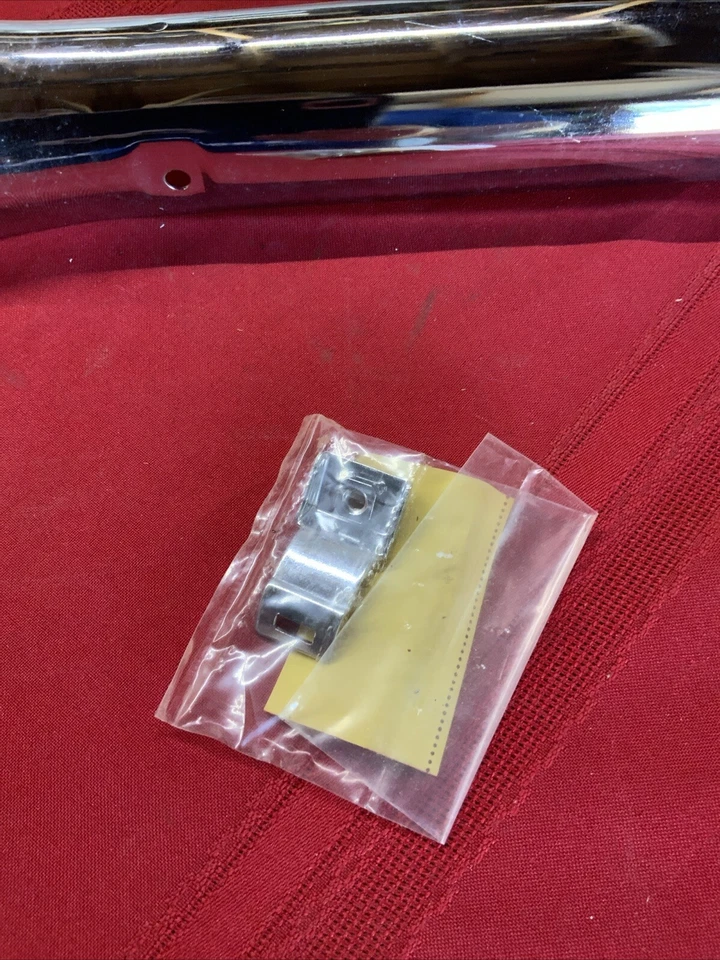 1980 - 87 铃木 GS450T GS450E GS450L 左排气罩隔热罩 14790-44900 — 第 2/4 张图片