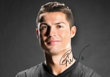 CRISTIANO RONALDO SIGNED AUTOGRAPHED 6X4 PHOTO