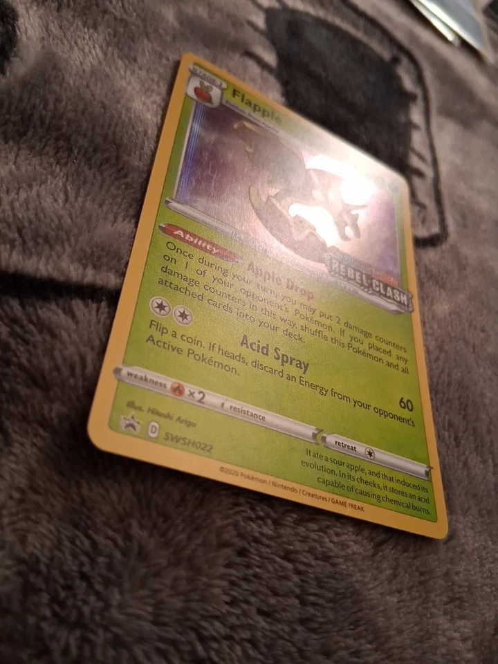Flapple - (Prerelease) SWSH022 SWSH: Sword & Shield Promo Cards Holo - Image 2 of 4