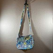 1448 Vera Bradley Quilted Floral Cotton Adjustable Crossbody Bag Blue Green OS