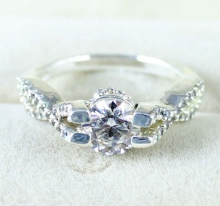 1.13 Ct Round Cut White Diamond Solitaire Certified Women Ring Gift For Partner