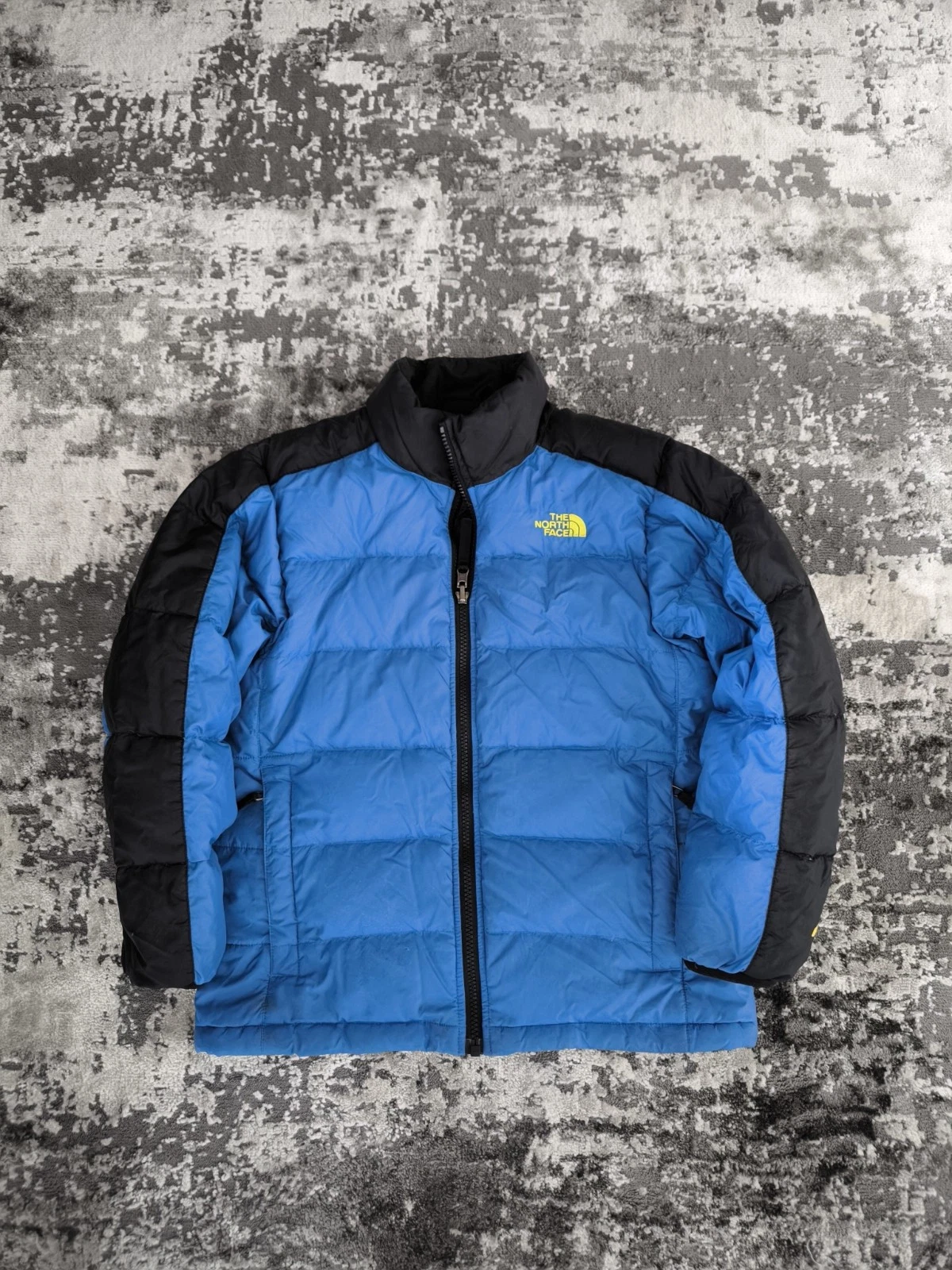 Boy's The North Face 550 Fill Down Jacket Size M 10/12 Years Blue
Opens in a new window or tab