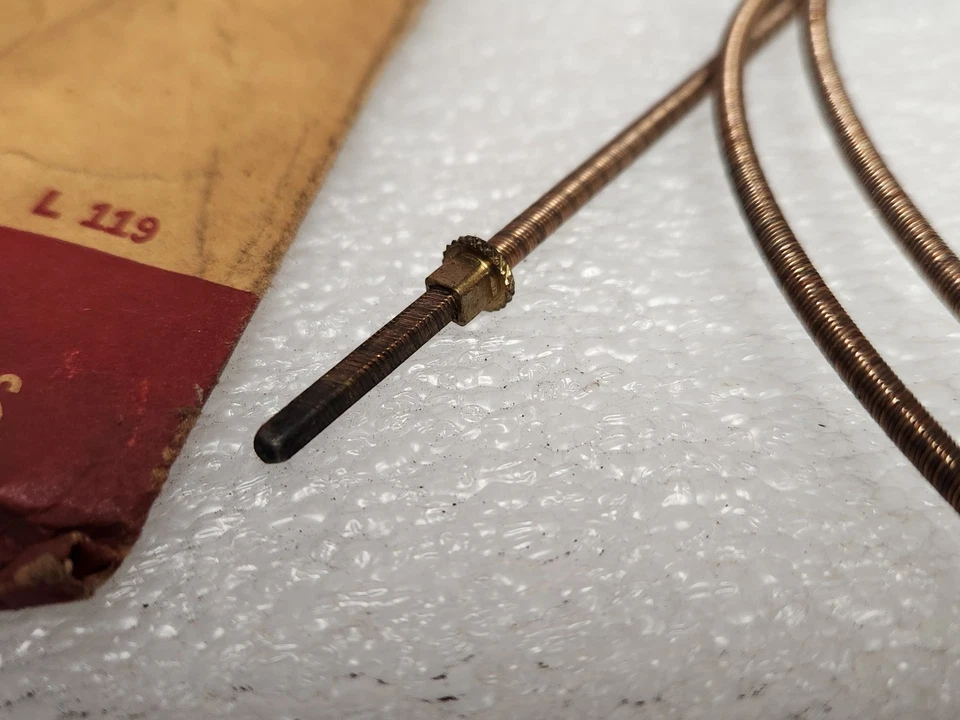 Ford Cars & T-Bird 1958-59 1958-59 1957 STD TRANS CABLE SPEEDO NÚCLEO B7A-17262-D nuevo de lote Foto 4 de 4