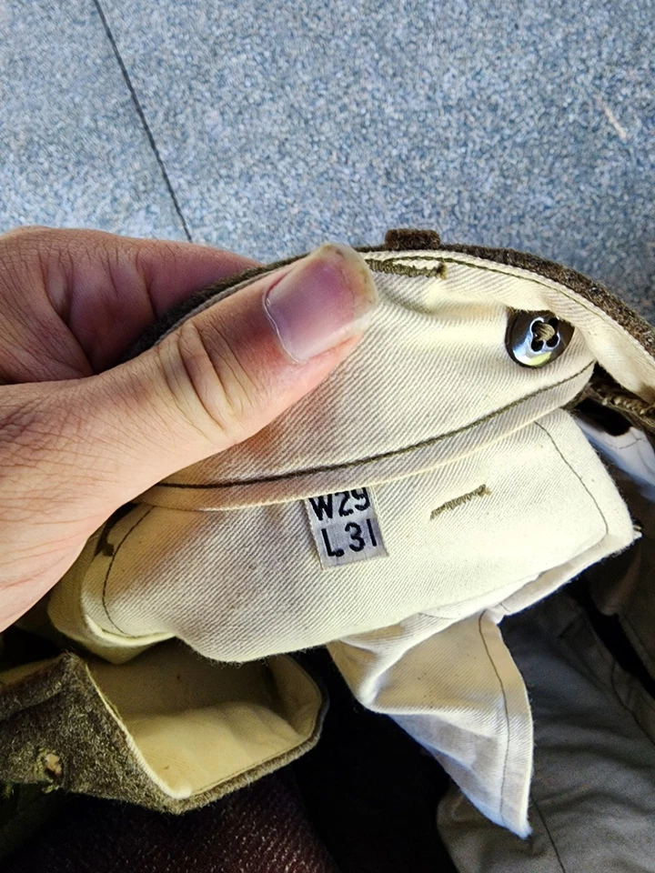 Vintage 40s 50s WW2 Wool Green Five Button Fly Military Pants 29x31 - Image 4 of 4