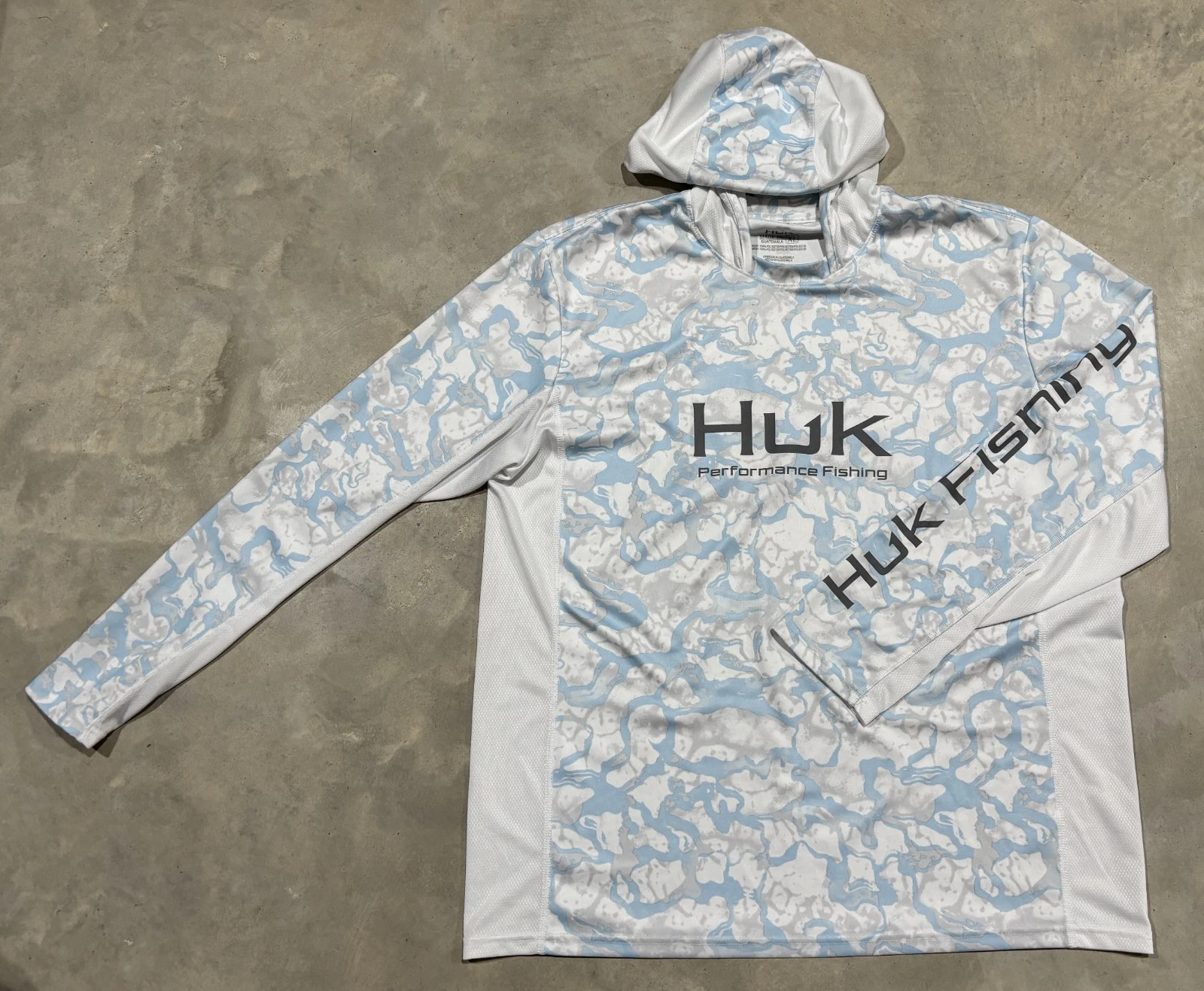 Huk Performance Fishing Stretch Lightweight Pullover Hoodie Blue Camo Mens XL
Opens in a new window