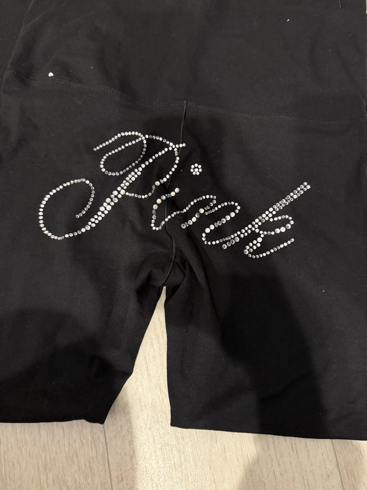 vs PINK flare leggings LIMITED EDITION PURE BLACK BLING LOGO SIZE XS-2XL & SHORT - Image 3 of 3