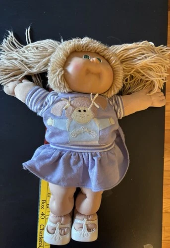 Cabbage Patch Kids Doll Light Brown Pigtails Green Eyes Purple Dress 1982 Shoes