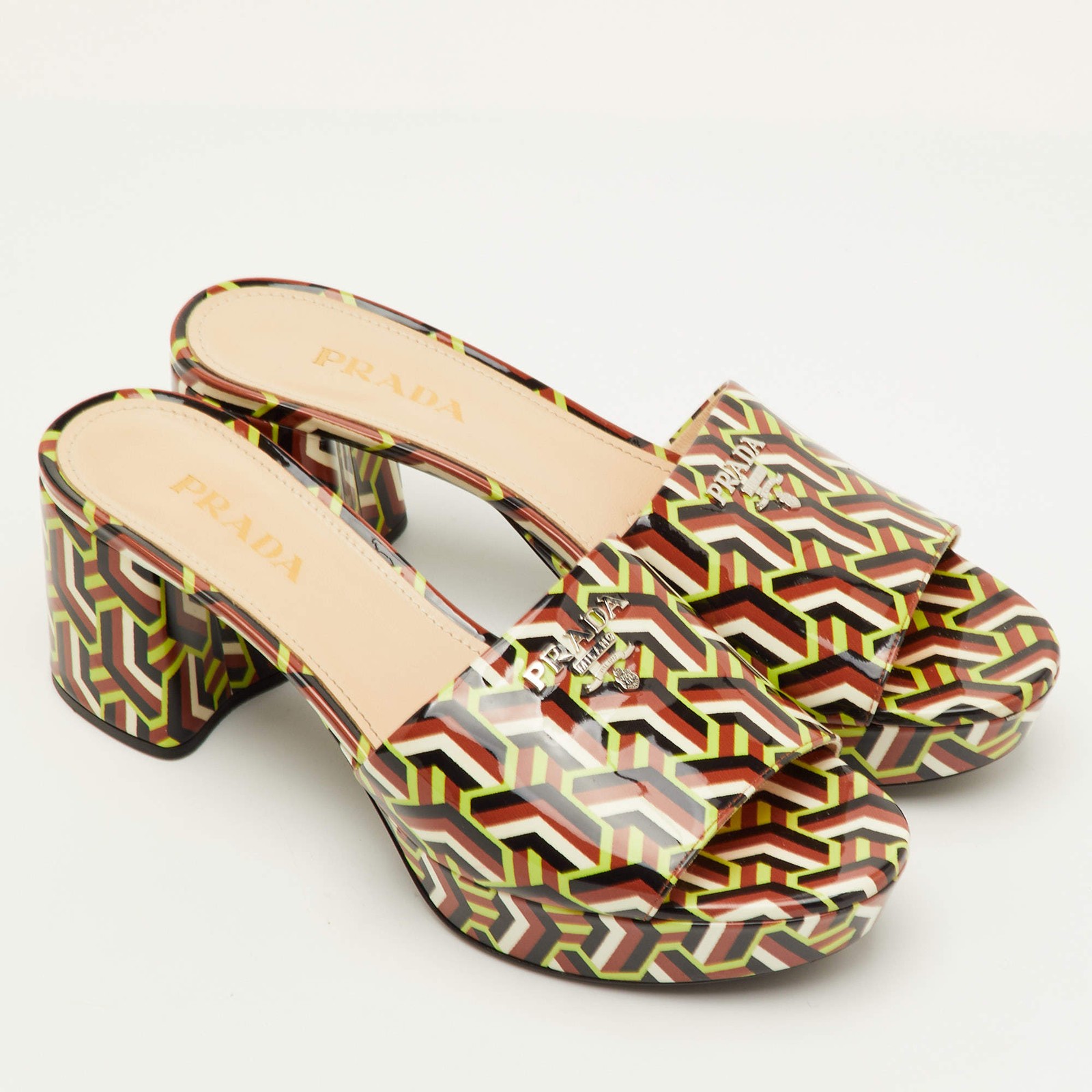 Prada Size 40 Multicolor Pattern Patent Leather P… - image 4