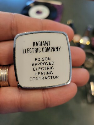 VINTAGE RADIANT ELECTRIC COMPANY inside tape measure 6 feet retractable 