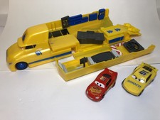 disney pixar cars cruz ramirez's hauler playset