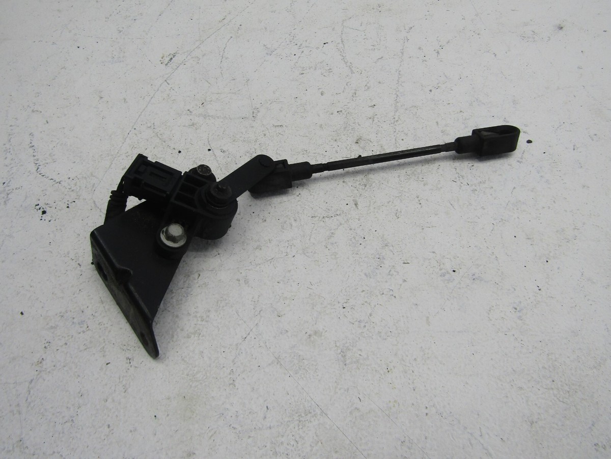 ルシファー For Lincoln Town Car 03-11 Lincoln 8W1Z5359A Rear Suspension
