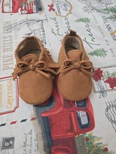 Baby Old Navy Mocassins-size 3-6 months-new