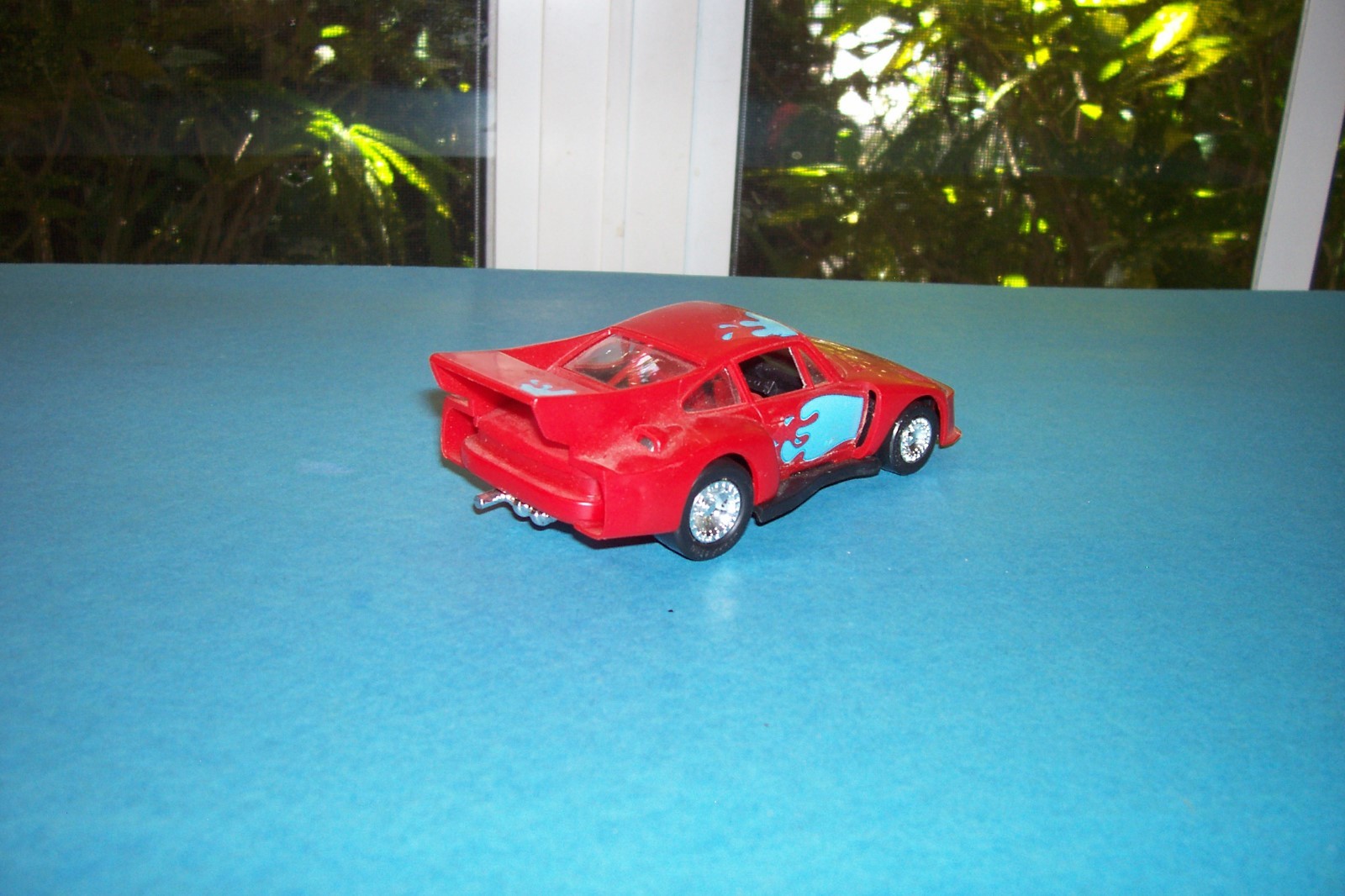 Picture 3 of 6
