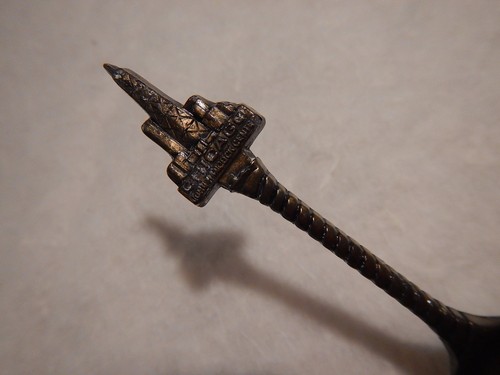 VINTAGE SEARS TOWER CHICAGO 4 1/2" SOUVENIR SPOON Made U.S.A. - Picture 5 of 5