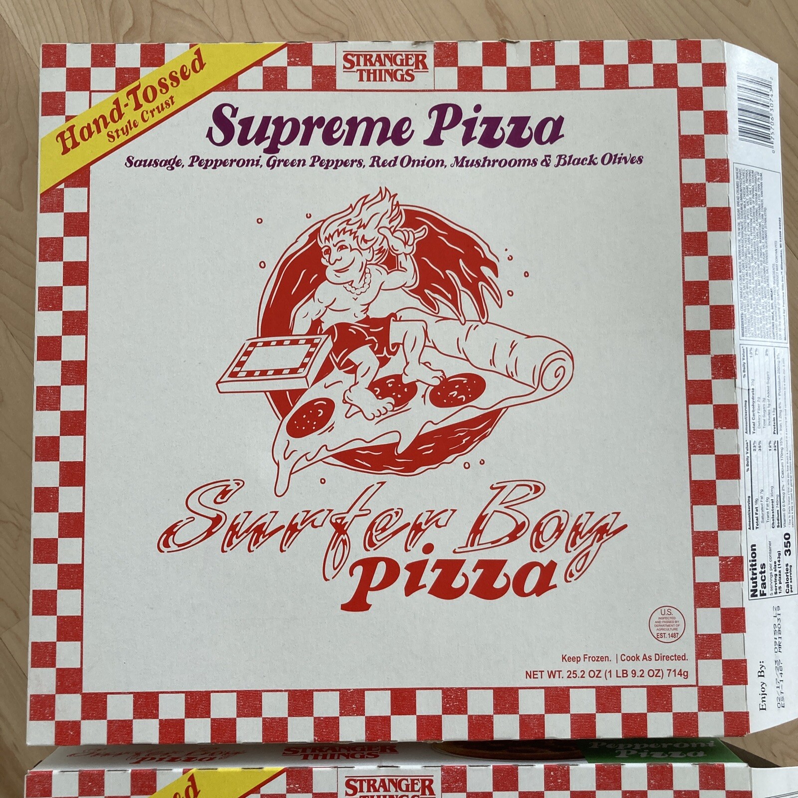 STRANGER THINGS Season 4 SURFER BOY EMPTY PIZZA BOX PEPPERONI & SUPREME