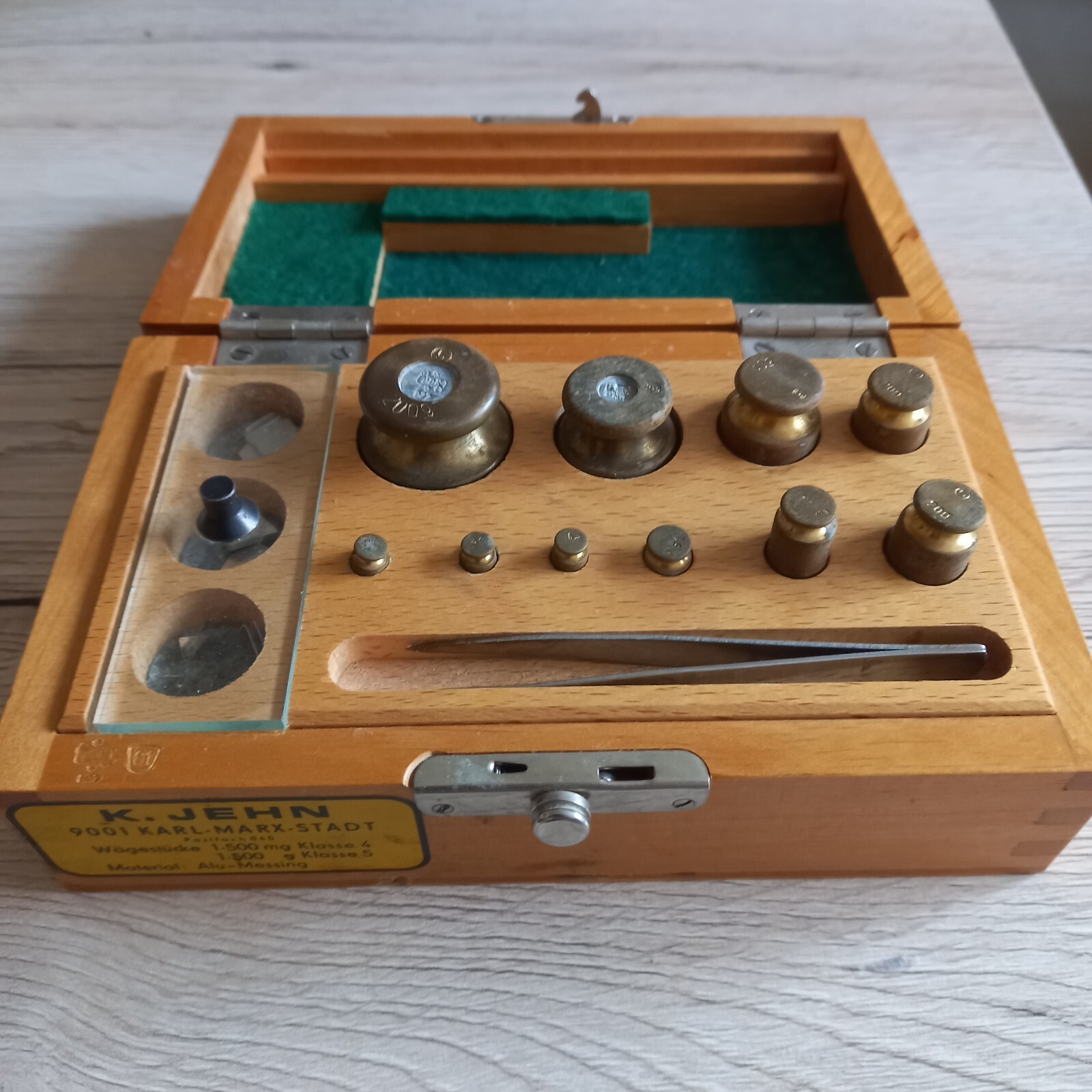 Bild 1 von 4