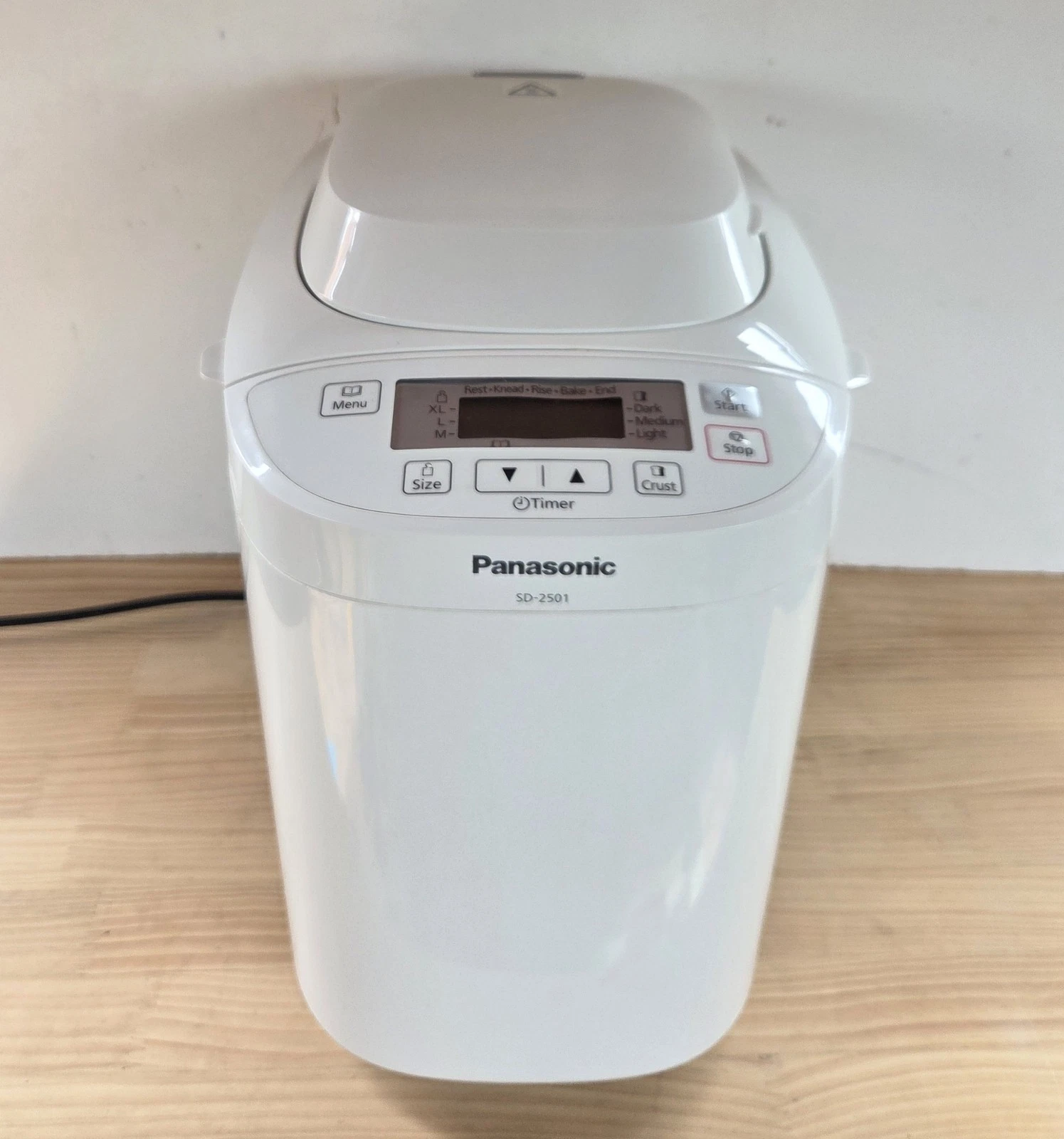 Panasonic SD-2501 Automatic Bread Maker with Nut Dispenser Tested Working
Opens in a new window or t