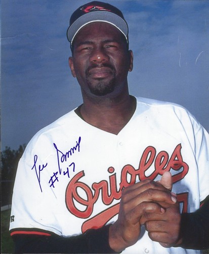 Tarjetas autografiadas 8x10 Lee Smith 1994 Baltimore Orioles Salón de la fama Lanzador de alivio Cachorros