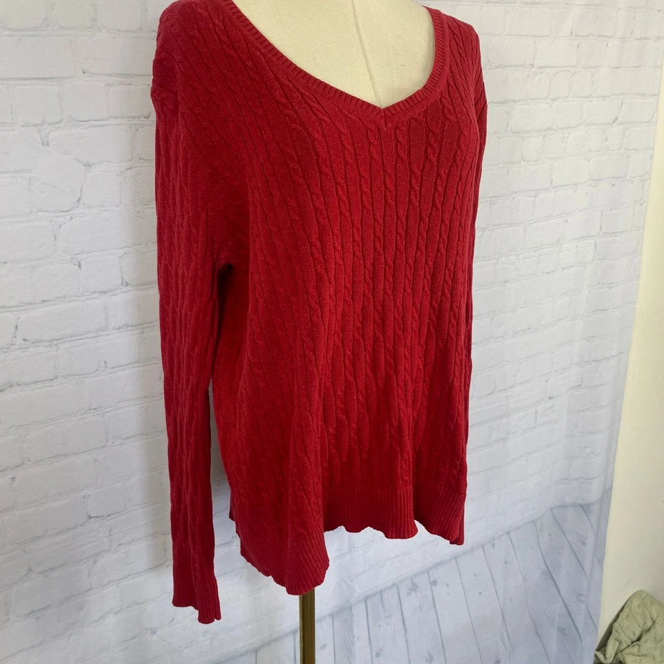 Suéter Top Laura Scott Rojo Cuello en V Tejido con Cable Grande Mezcla de Algodón Clásico Preppy Foto 3 de 4