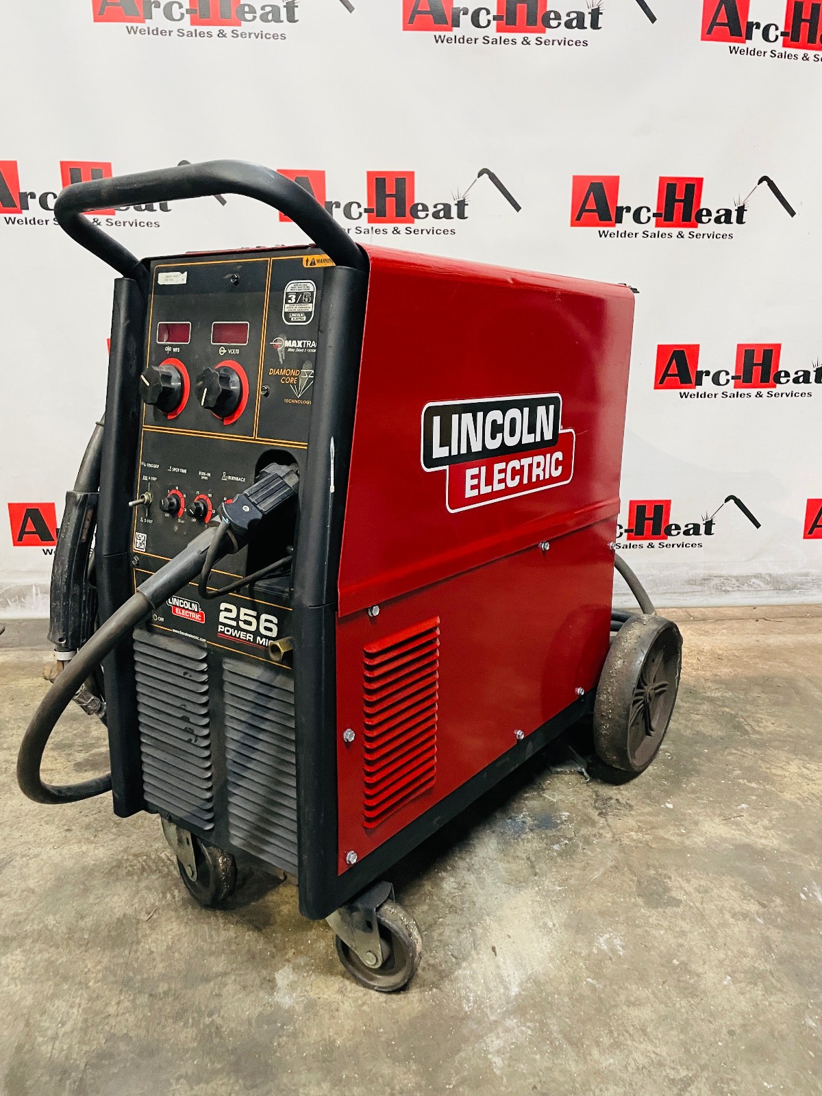LINCOLN ELECTRIC K3068-2, POWER MIG 256 MIG WELDER