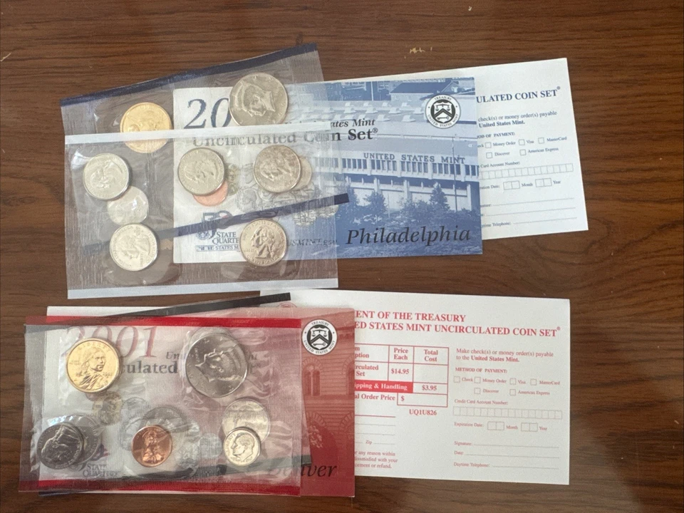 2001 Uncirculated Coin Sets Denver Philadelphia Original Packaging - Image 4 of 4