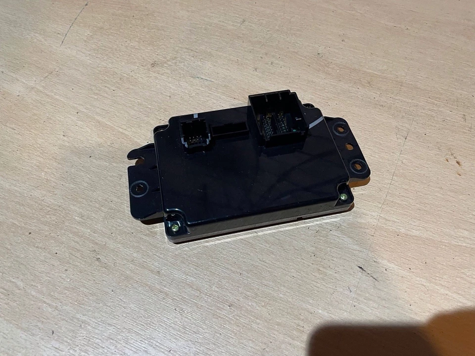 JEEP GRAND CHEROKEE AIR CONDITIONING CON CONTROL MODULE 68110610AJ - Image 3 of 4