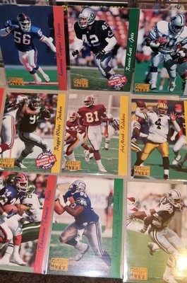 Pro Line Classic Live Football 1993 Card Bundle TAYLOR ART MONK IRVIN FAVRE NM9+