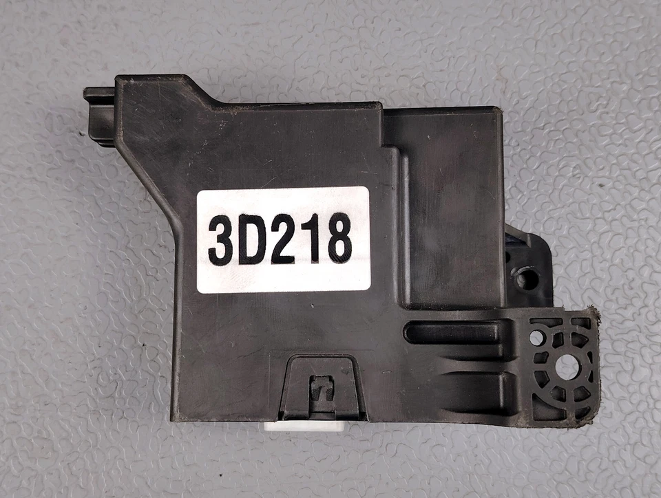 TOYOTA VITZ YARIS KSP90 NLP90 NSP90 SCP90 AC AMPLIFIER CONTROL MODULE 886500D170 - Image 3 of 4