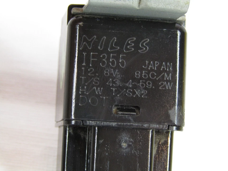 Módulo de relé de alimentación accesorio Subaru Forester 2003-2008 RC-5001 con soporte OEM Foto 3 de 4