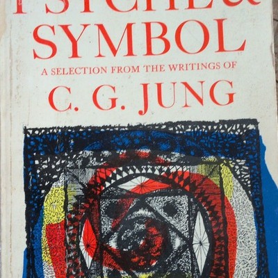 Psyche and Symbol C. G. Jung Anchor Books 1958 1st Ed PB Psychology Symbols