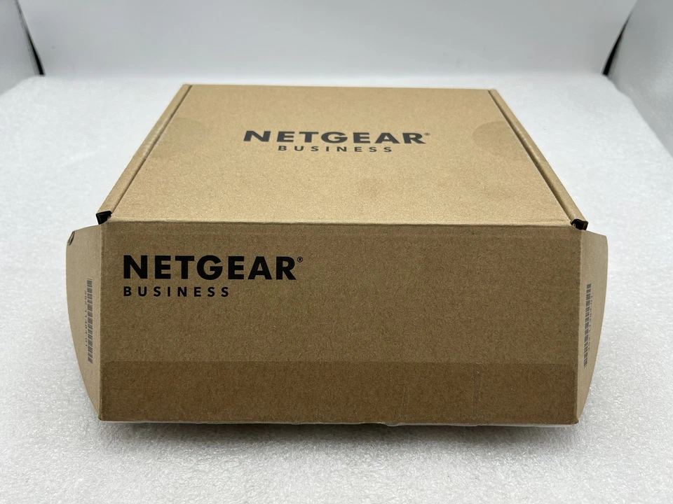 NEW Netgear GS308E GS308E-400NAS Ethernet Switch - 8 Ports Manageable Gigabit - Image 3 of 4