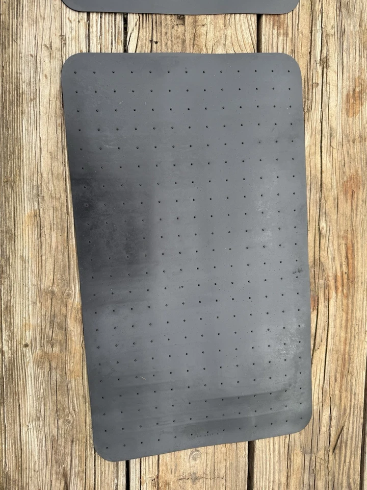 NOS New 1965 1966 1967 Ford Falcon Mercury Comet Rear Rubber Floor Mat Black - Image 4 of 4