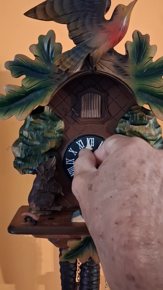 Hubert Herr Moving Bears 1 Day Cuckoo Clock | eBay